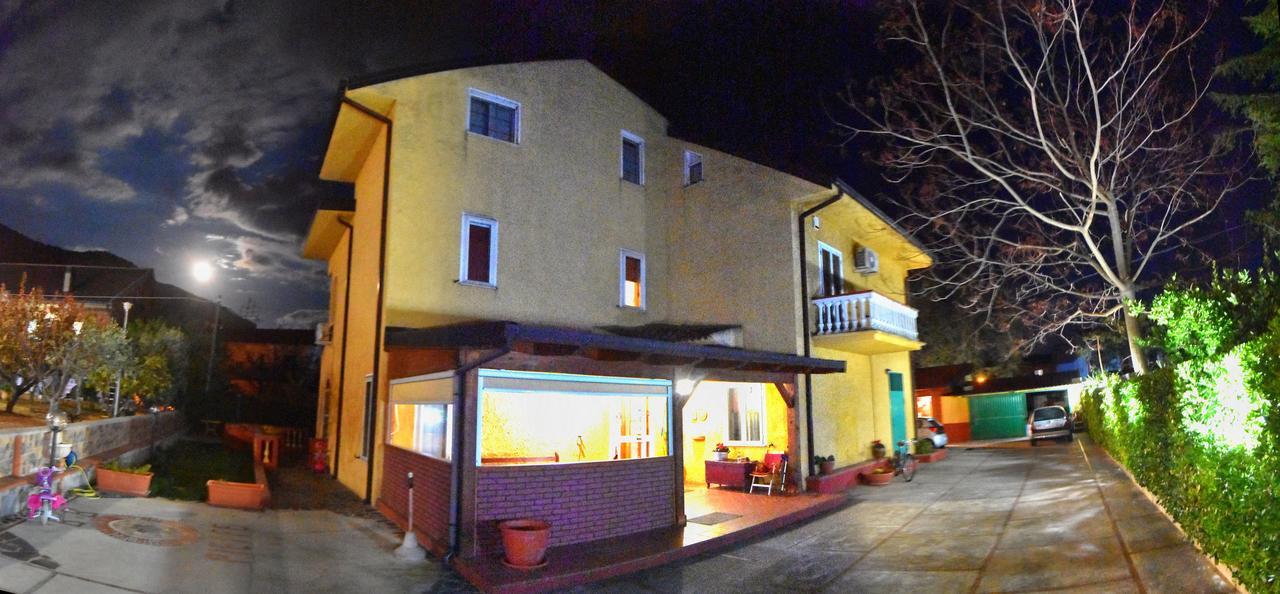 Bed And Breakfast Pieffe Frascineto Екстериор снимка