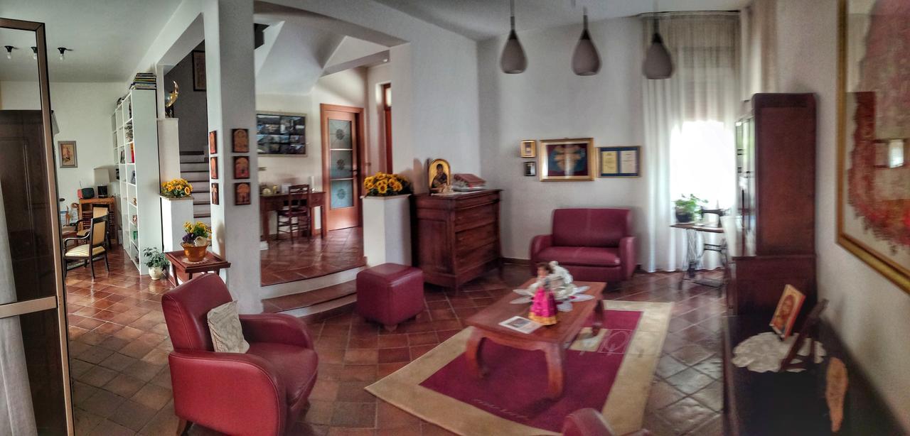 Bed And Breakfast Pieffe Frascineto Екстериор снимка
